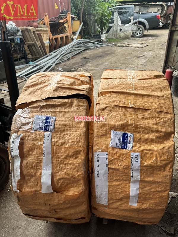 Giao 2 quả lốp 16/70-20 cho anh Tuyên ở Na Hang - Tuyên Quang