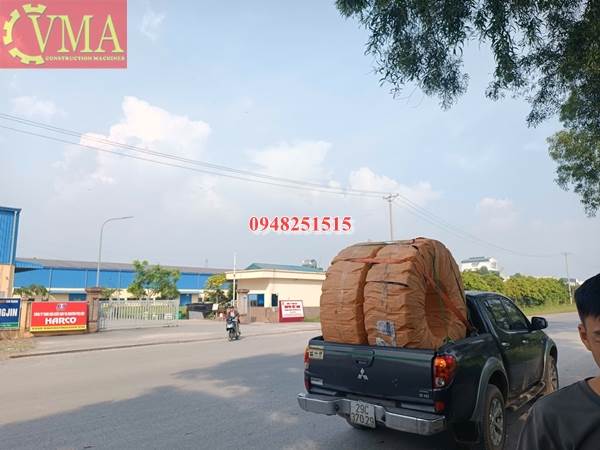 Giao 2 quả lốp 23.5-25-28PR cho anh Nam ở Hải Phòng